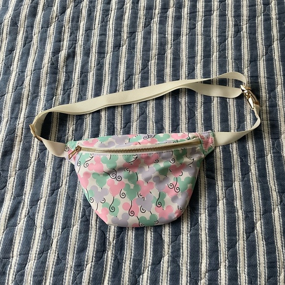 Disney bum bag - Picture 3 of 8